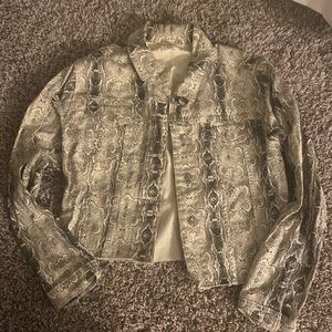 Vigoss Jacket size medium